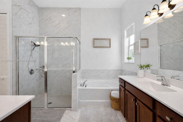 14929 SW 176th Ter, Miami, FL 33187