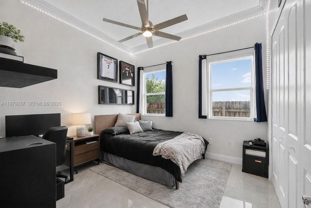 14929 SW 176th Ter, Miami, FL 33187