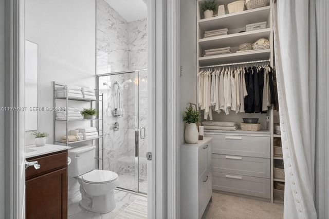 14929 SW 176th Ter, Miami, FL 33187