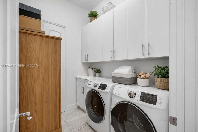 14929 SW 176th Ter, Miami, FL 33187