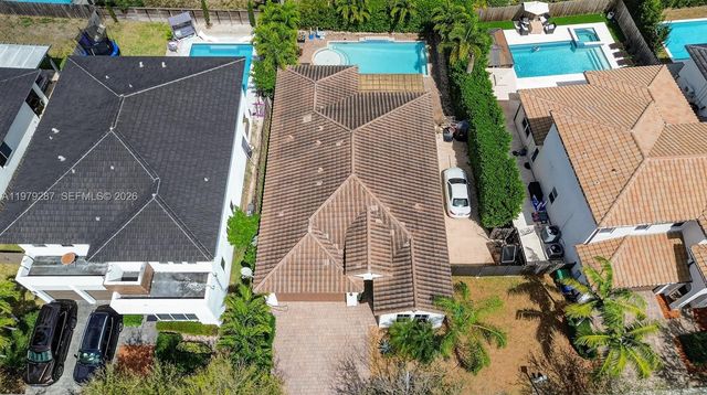 14929 SW 176th Ter, Miami, FL 33187