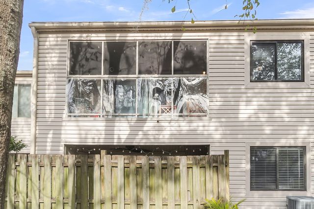 91 Ashley Hall Plantation 4, Charleston, SC 29407