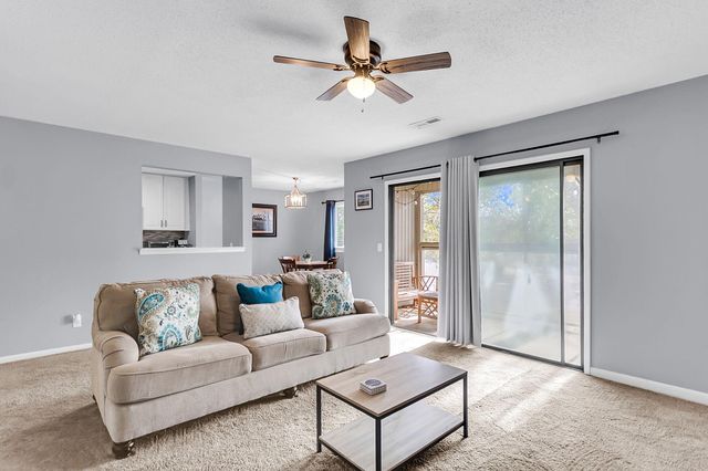 91 Ashley Hall Plantation 4, Charleston, SC 29407