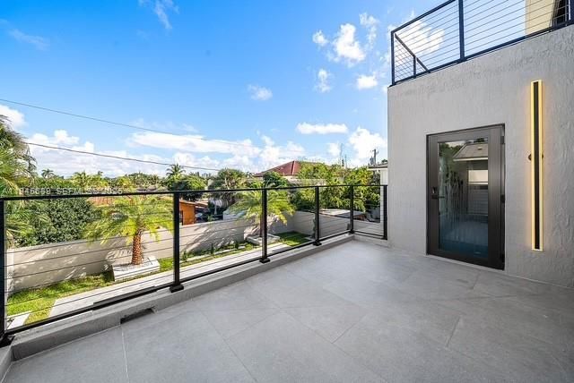 3225 Canal Dr, Pompano Beach, FL 33062