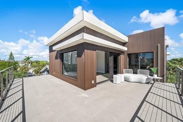 3225 Canal Dr, Pompano Beach, FL 33062