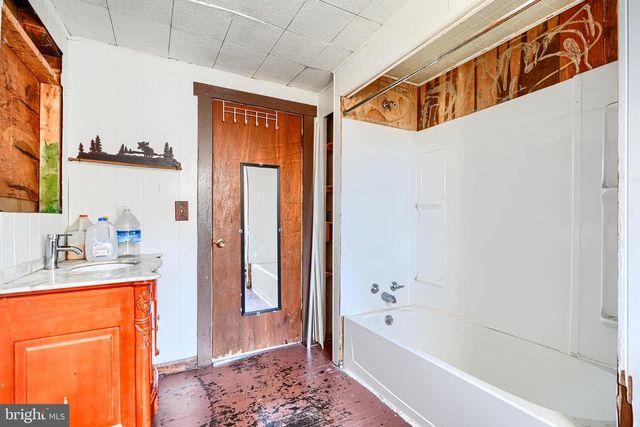 14924 PARADISE ST SW, Midland, MD 21532