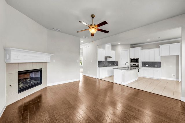 1074 James Court, Allen, TX 75013