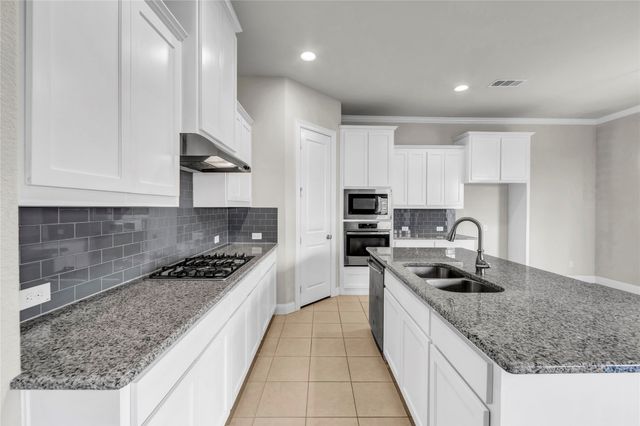 1074 James Court, Allen, TX 75013