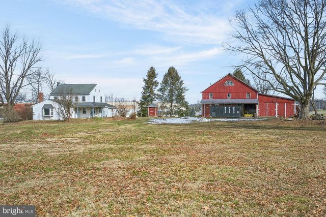 3301 MARIETTA AVE, Lancaster, PA 17601