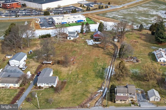 3301 MARIETTA AVE, Lancaster, PA 17601