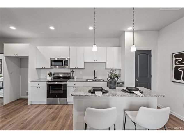 380 S Ashford Dr, Pueblo West, CO 81007