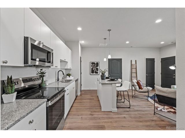 380 S Ashford Dr, Pueblo West, CO 81007