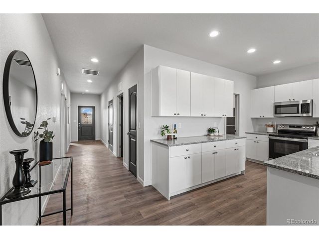 380 S Ashford Dr, Pueblo West, CO 81007