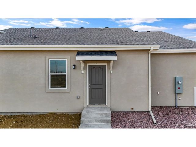 380 S Ashford Dr, Pueblo West, CO 81007