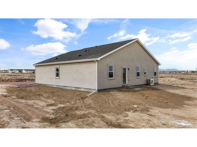 380 S Ashford Dr, Pueblo West, CO 81007