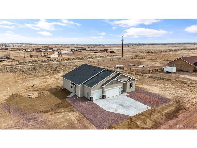380 S Ashford Dr, Pueblo West, CO 81007