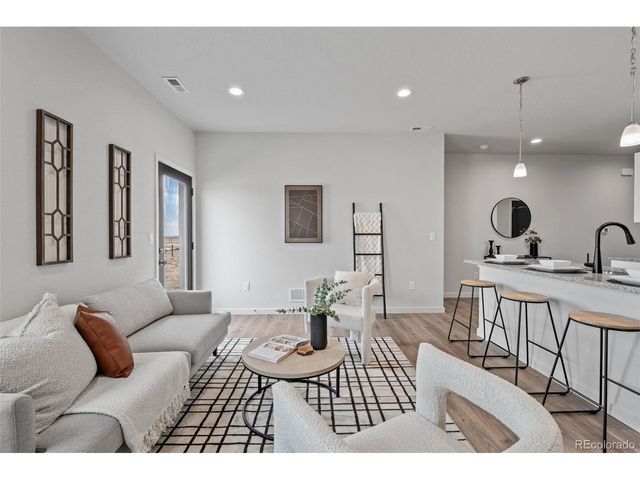 380 S Ashford Dr, Pueblo West, CO 81007