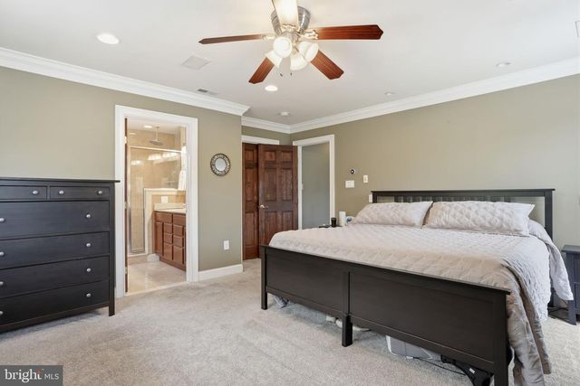2 BUCKINGHAM DR, Downingtown, PA 19335