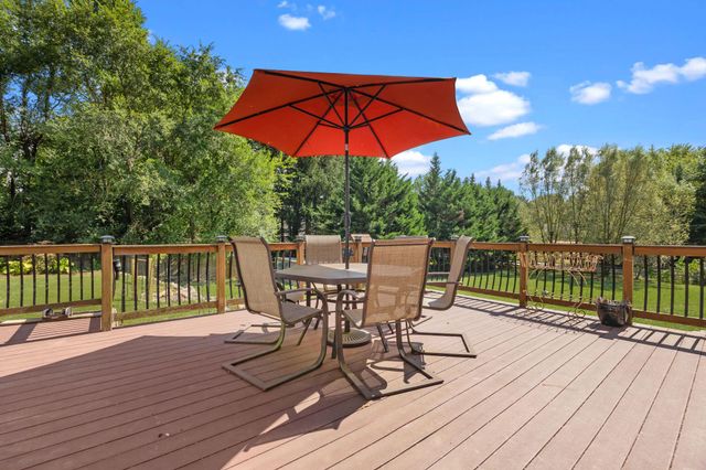 2 BUCKINGHAM DR, Downingtown, PA 19335