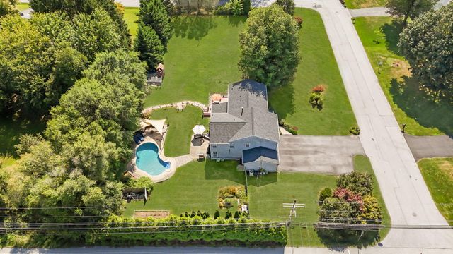 2 BUCKINGHAM DR, Downingtown, PA 19335