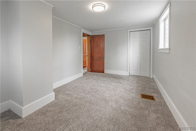 216 74th Street, Niagara Falls, NY 14304