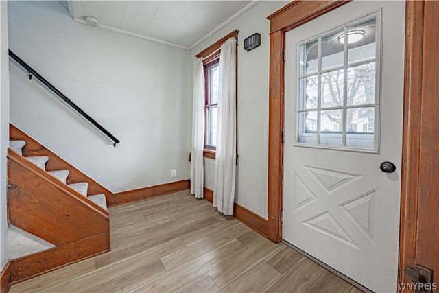 216 74th Street, Niagara Falls, NY 14304