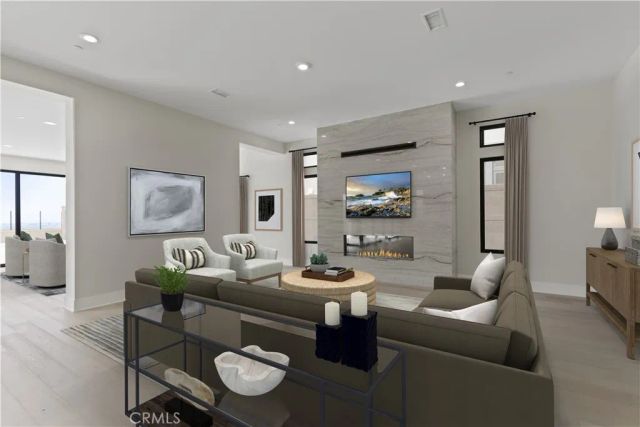 536 Big Sur, Irvine, CA 92602