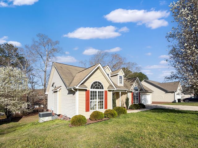 7446 Salmon Lane, Ooltewah, TN 37363