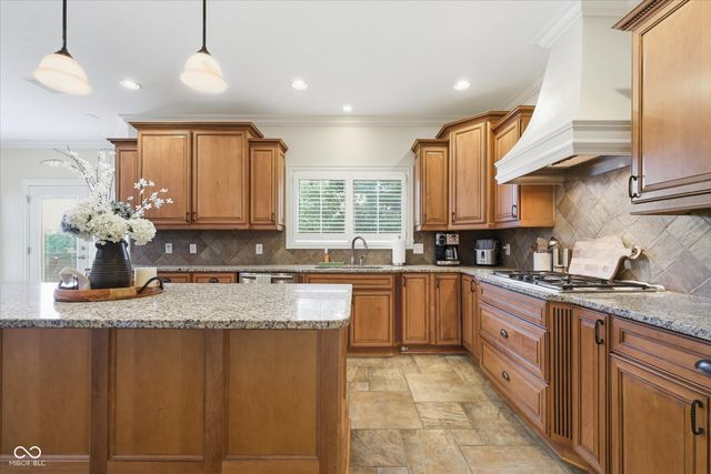 10317 Forest Meadow Circle, Fishers, IN 46040
