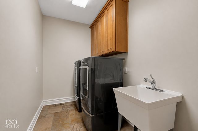 10317 Forest Meadow Circle, Fishers, IN 46040