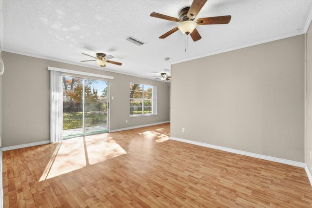 1410 Mohawk Drive, Arlington, TX 76012