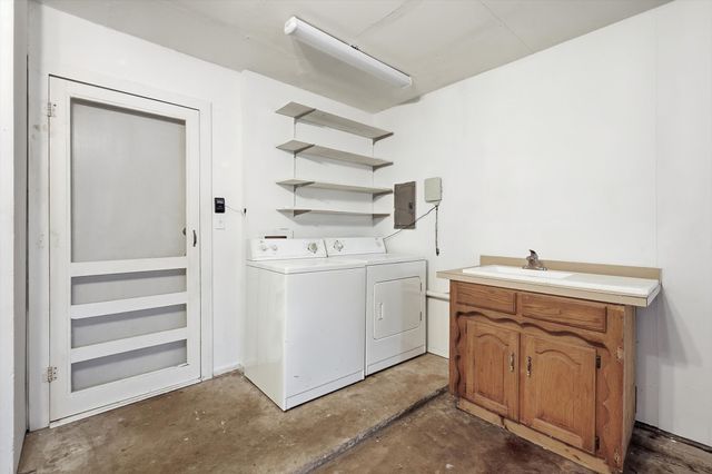 1410 Mohawk Drive, Arlington, TX 76012