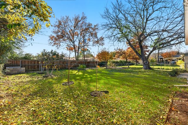 1410 Mohawk Drive, Arlington, TX 76012