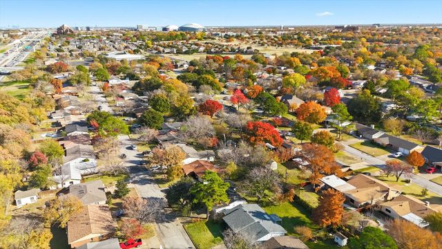 1410 Mohawk Drive, Arlington, TX 76012