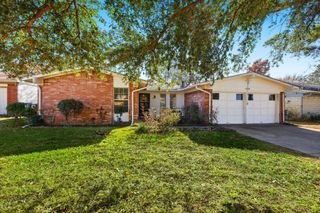1410 Mohawk Drive, Arlington, TX 76012