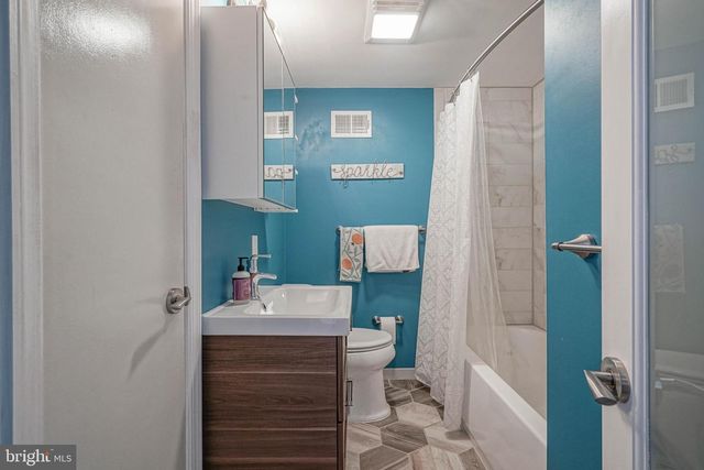 815 MEHORTER BLVD, Woodbury, NJ 08096