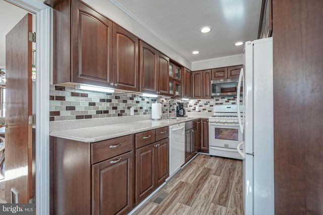 815 MEHORTER BLVD, Woodbury, NJ 08096