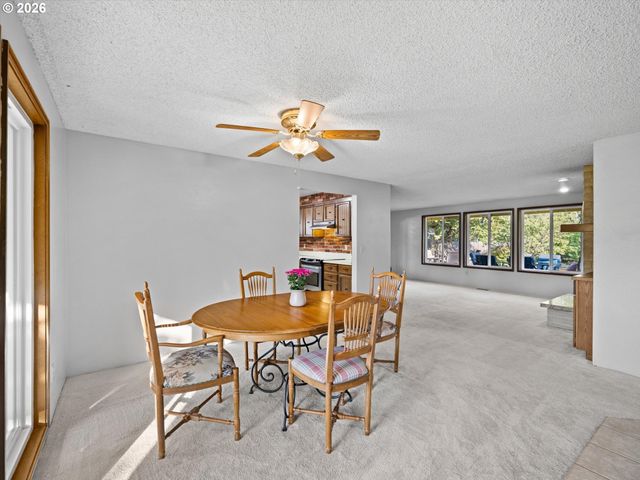19330 Sw CLARION Ct, Beaverton, OR 97003