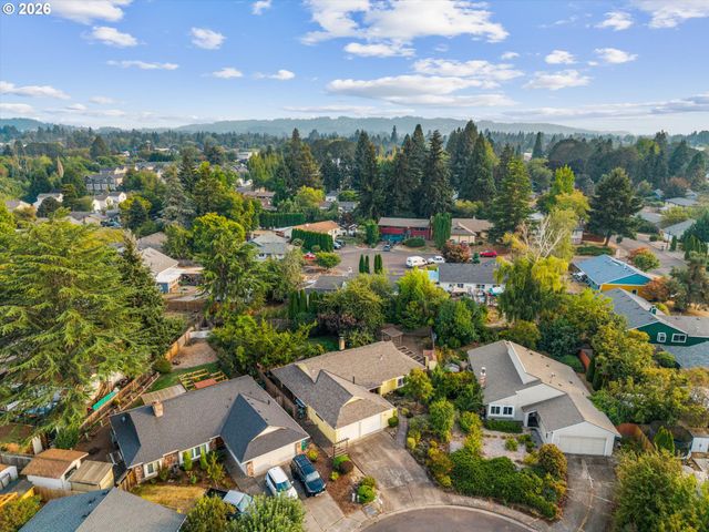 19330 Sw CLARION Ct, Beaverton, OR 97003