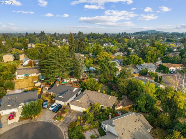 19330 Sw CLARION Ct, Beaverton, OR 97003