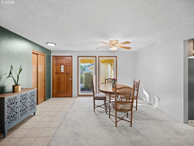 19330 Sw CLARION Ct, Beaverton, OR 97003