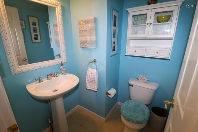 217 Old Creek Drive, Saline, MI 48176