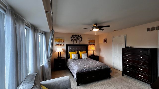 217 Old Creek Drive, Saline, MI 48176