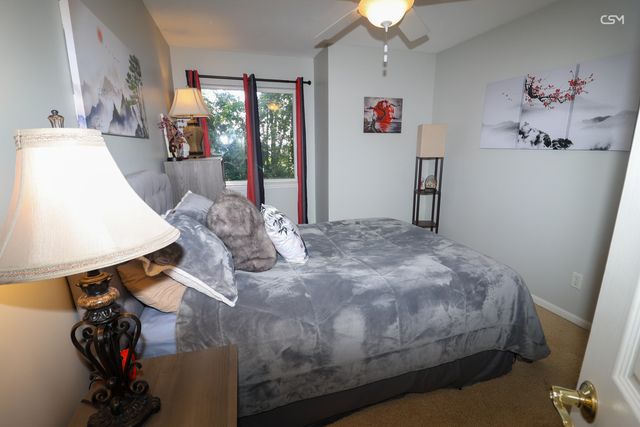 217 Old Creek Drive, Saline, MI 48176