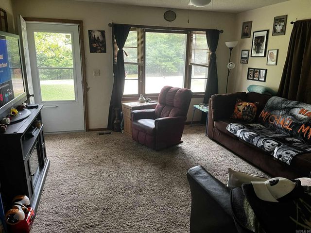 1350 W North Street, Piggott, AR 72454