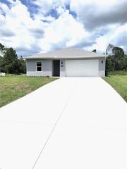 5784 GADSHAW AVENUE, North Port, FL 34291
