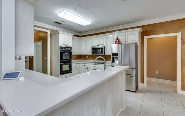 647 Wendover Way, Ridgeland, MS 39157