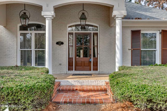 647 Wendover Way, Ridgeland, MS 39157