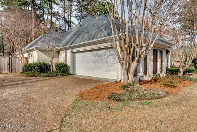 647 Wendover Way, Ridgeland, MS 39157