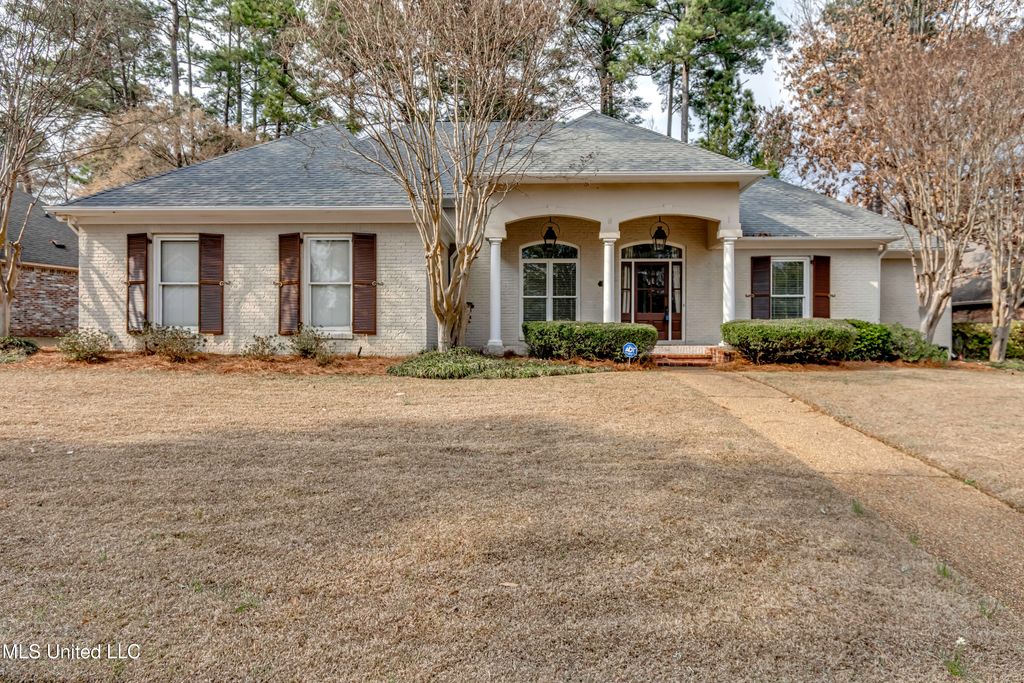 647 Wendover Way, Ridgeland, MS 39157